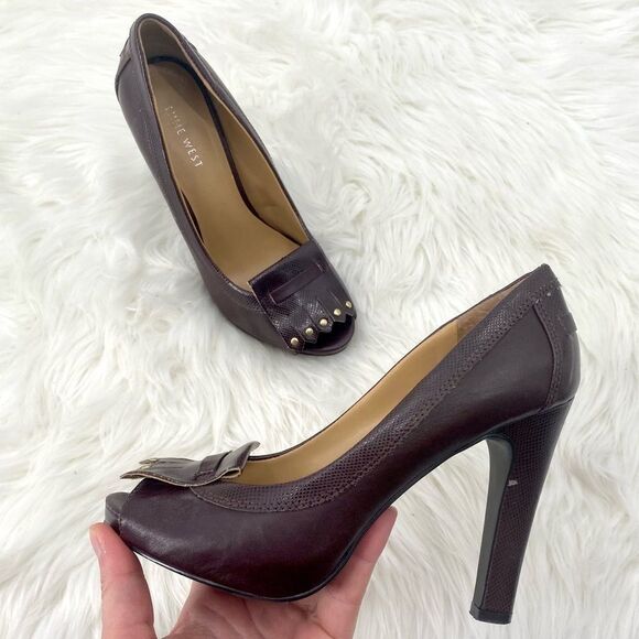 Vintage 90s Nine West Brown Leather Oxford Heels size 7.5 Preppy Academic Studde - Picture 1 of 11